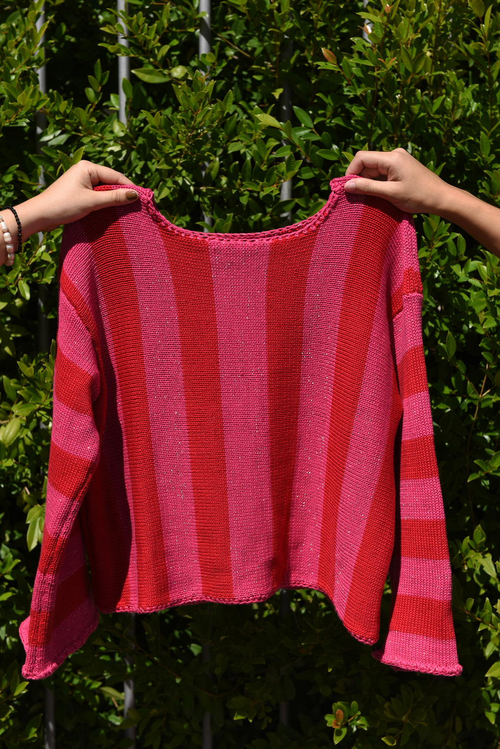 Sweater Versa Rojo con Fucsia