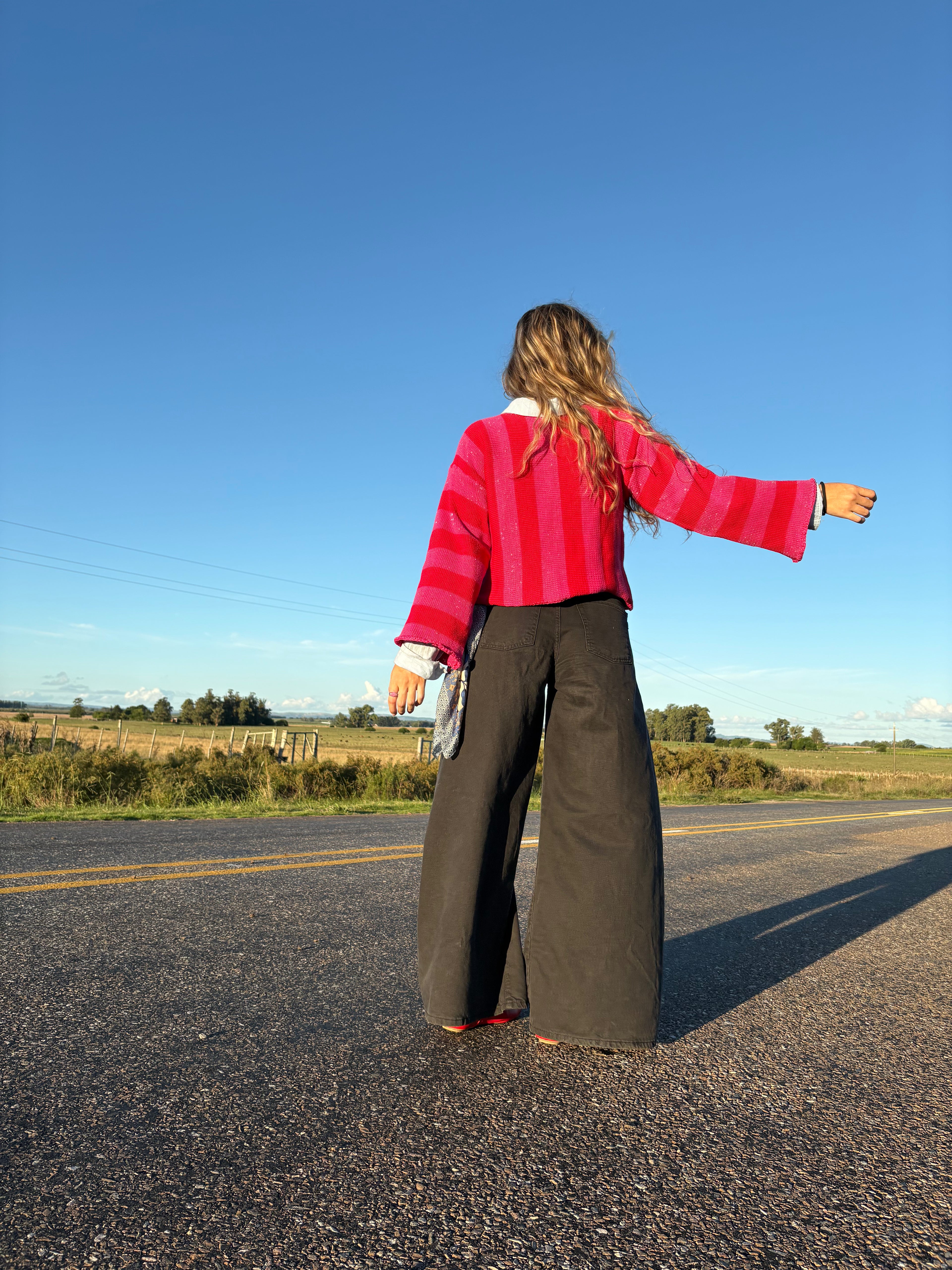 Sweater Versa Rojo con Fucsia